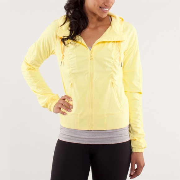 Lululemon Street To Studio Jacket Sz 6 In Mellow Lemon - Picture 1 of 8